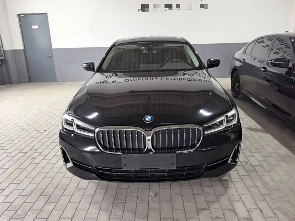 BMW 5 Series 2022