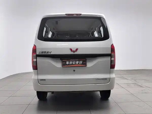Wuling Hongguang V 2022