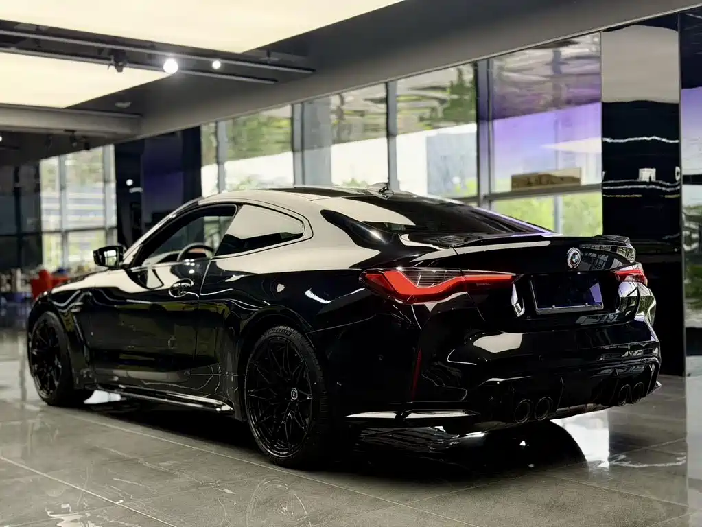BMW M4 2022 — фото 5
