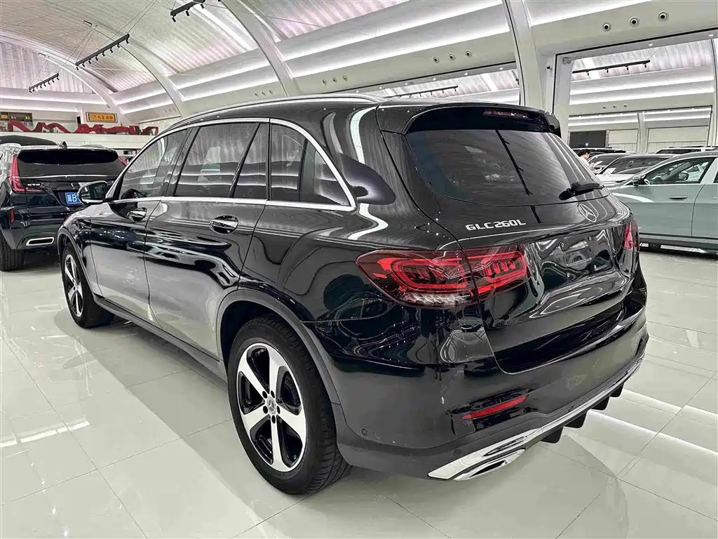 Mercedes-Benz GLC 2022 — фото 16