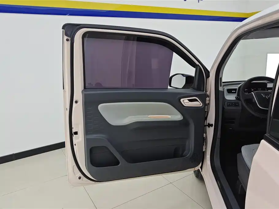 Wuling MINIEV 2023