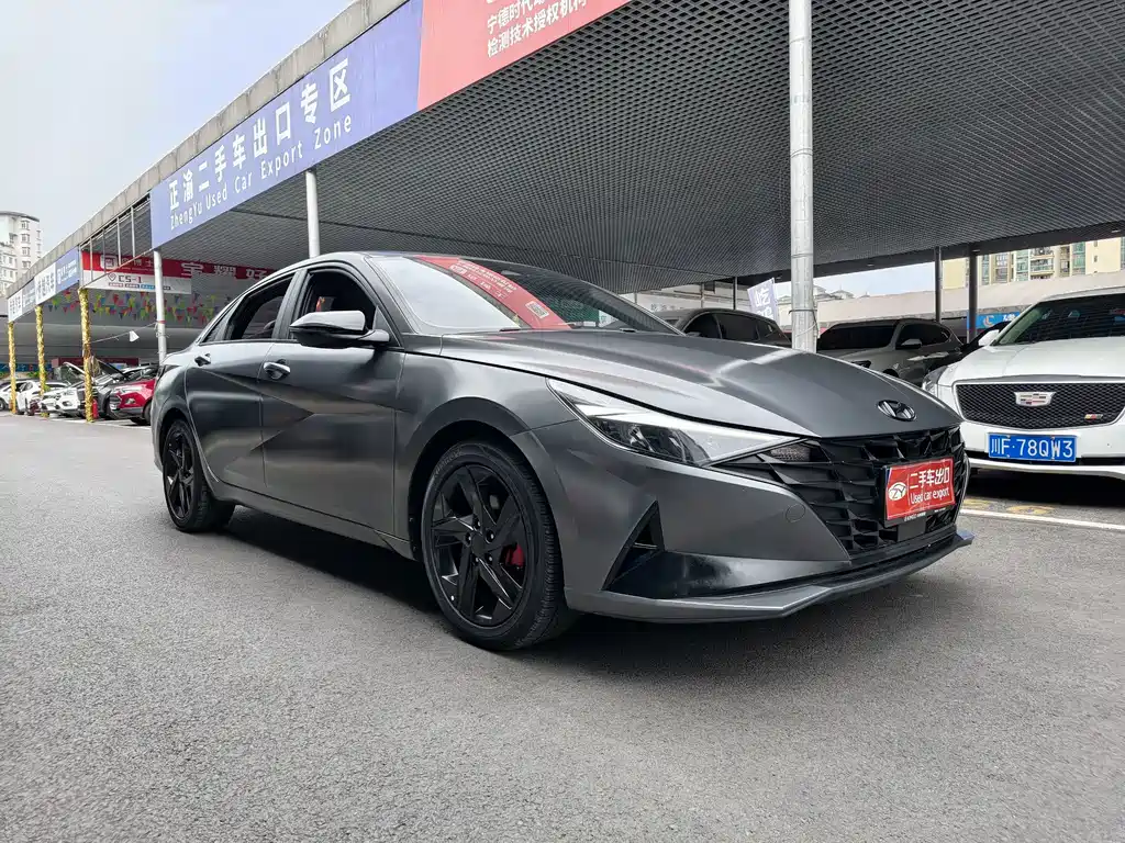 Hyundai Elantra 2023