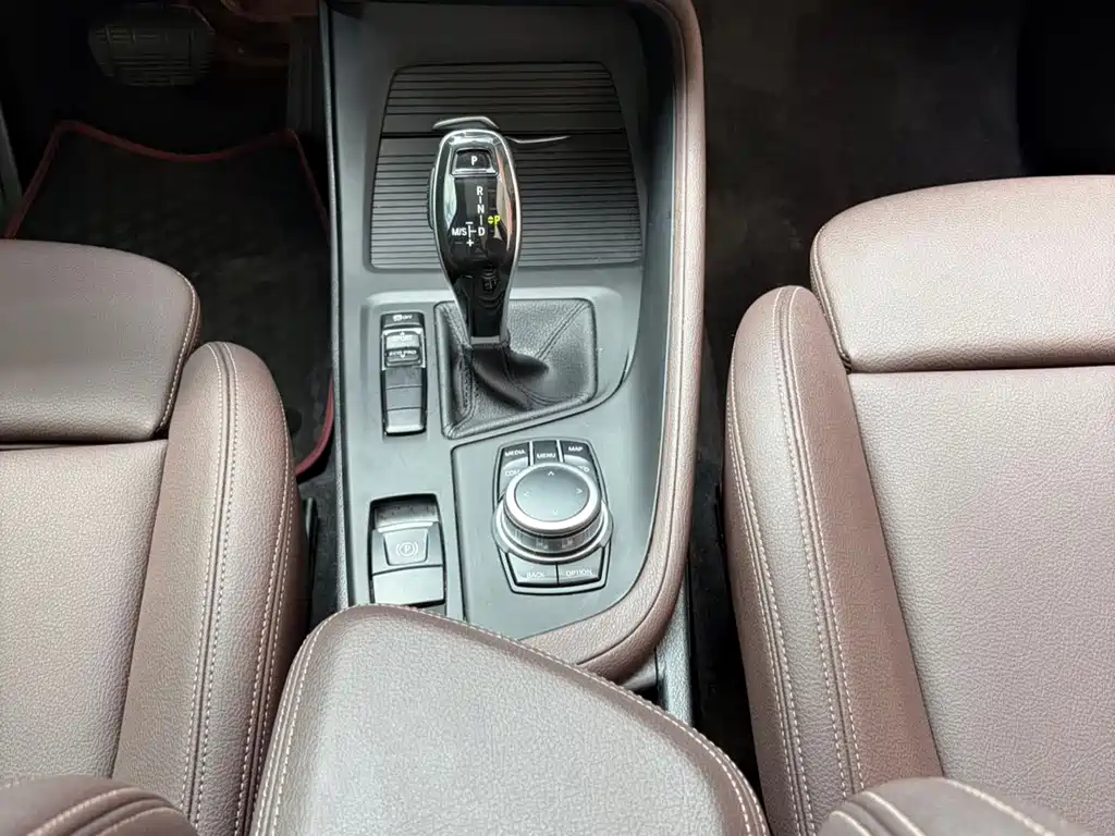 BMW X1 2021 — фото 10