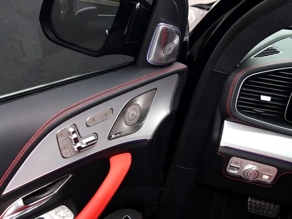 Mercedes-Benz GLE AMG 2023 — фото 15