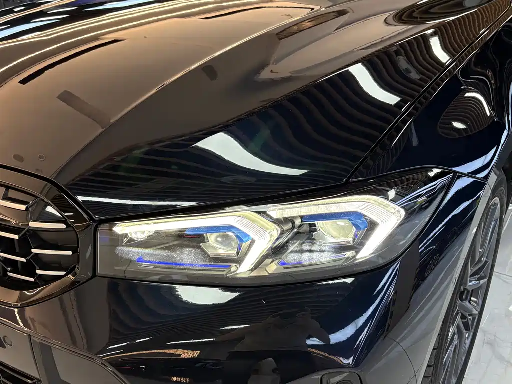 BMW 3 Series 2024
