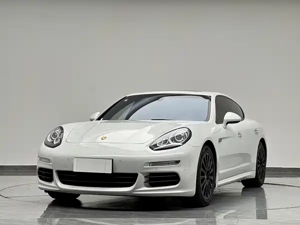 Porsche Panamera 2016