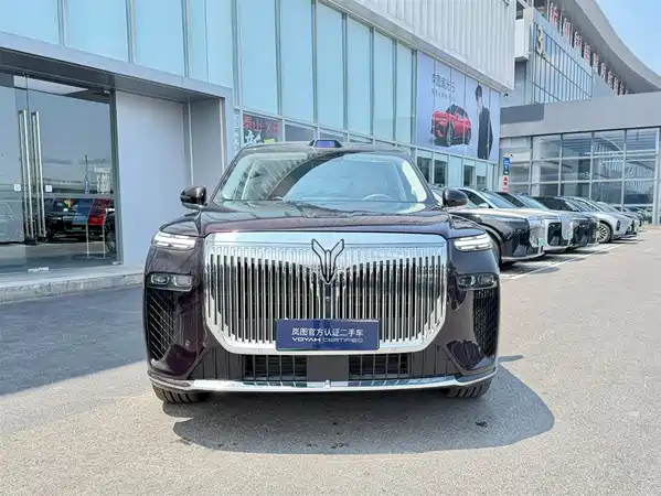 Voyah Taishan 2025