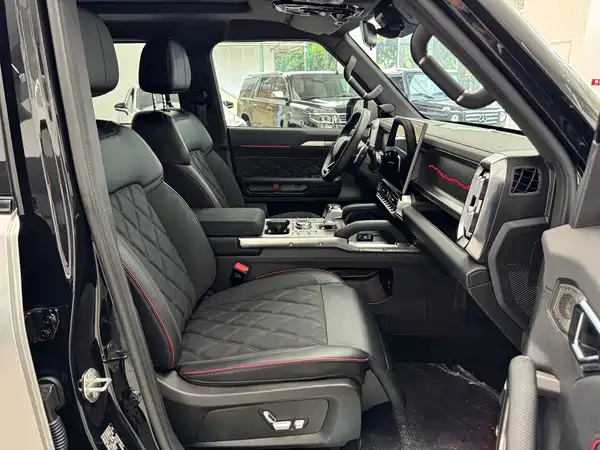 Jetour Traveller 2025