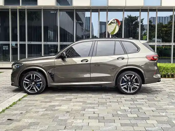 BMW X5 M 2023