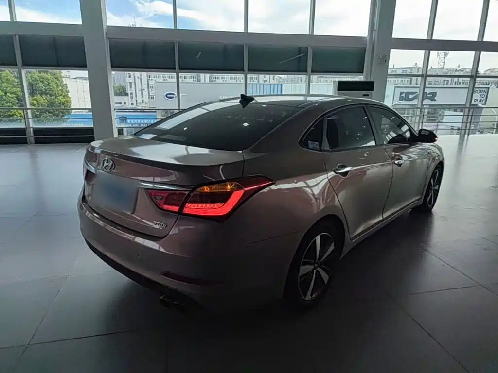 Hyundai Mistra 2016 — фото 7