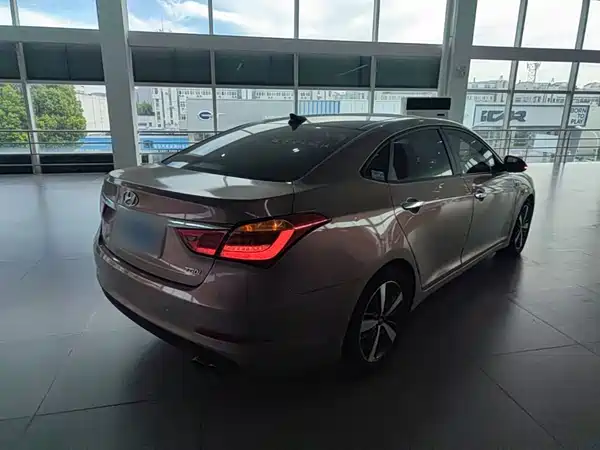 Hyundai Mistra 2016