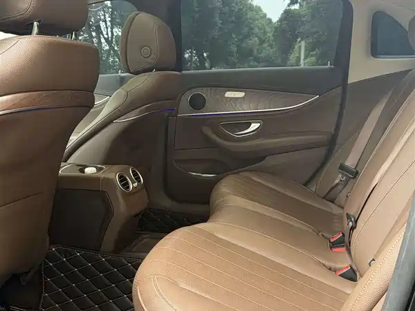 Mercedes-Benz E-Class 2019