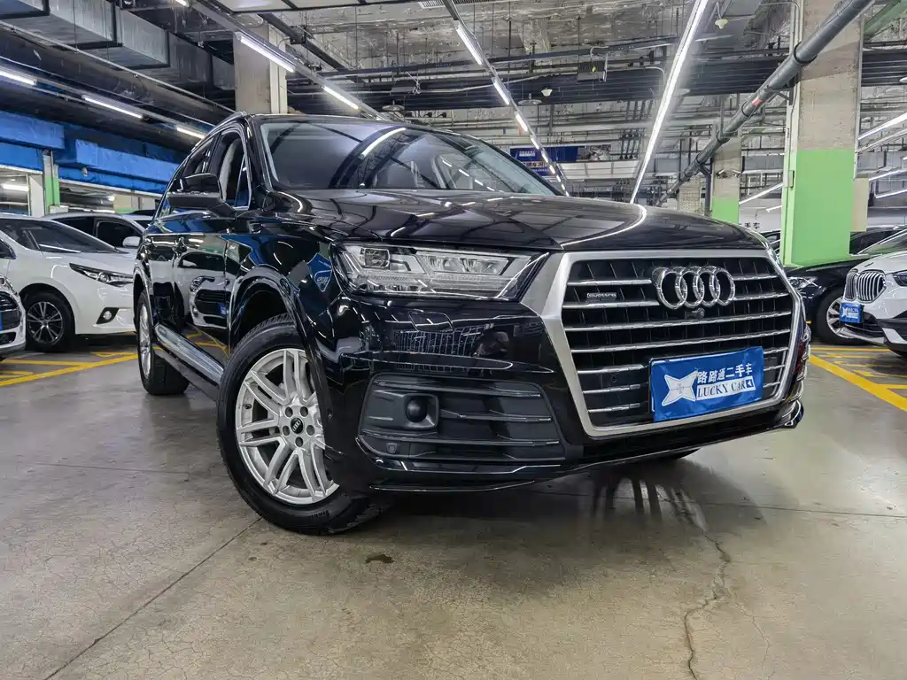 Audi Q7 2017 — фото 3