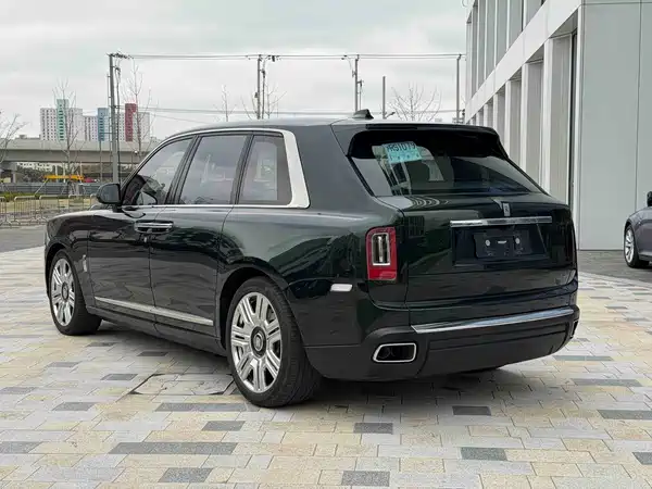 Rolls-Royce Cullinan 2022