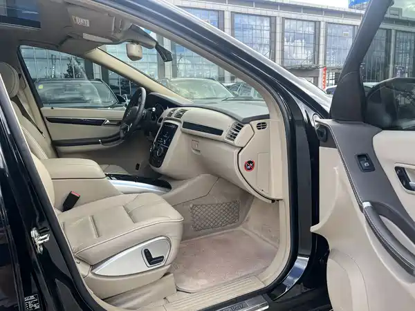 Mercedes-Benz R-Class 2017