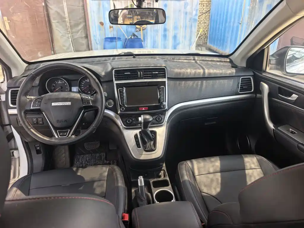 Haval M6 2019 — фото 14