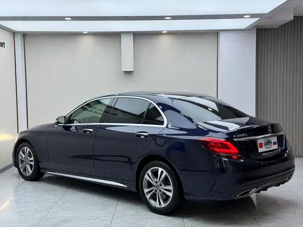 Mercedes-Benz C-Class 2020