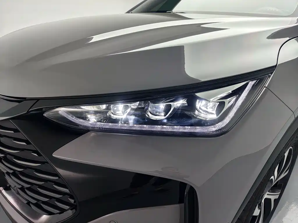 BYD Tang New Energy 2025 — фото 13