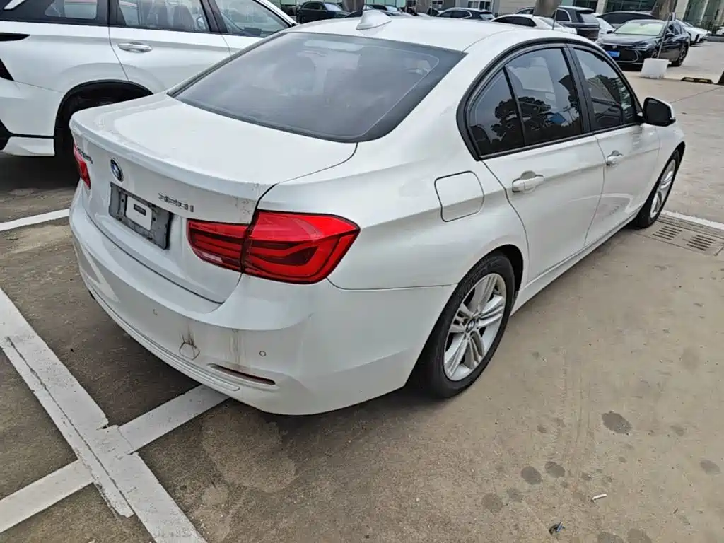 BMW 3 Series 2016