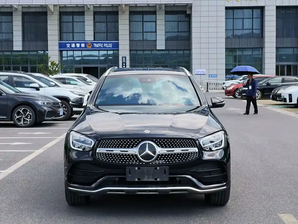 Mercedes-Benz GLC 2021