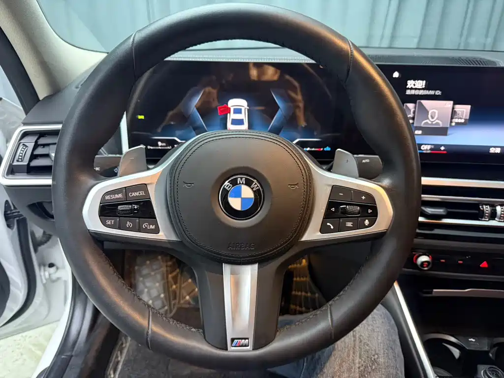 BMW 3 Series 2023 — фото 12