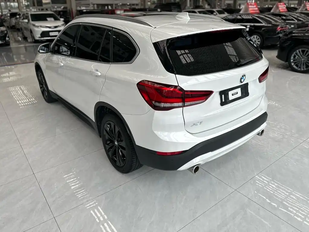BMW X1 2020 — фото 18