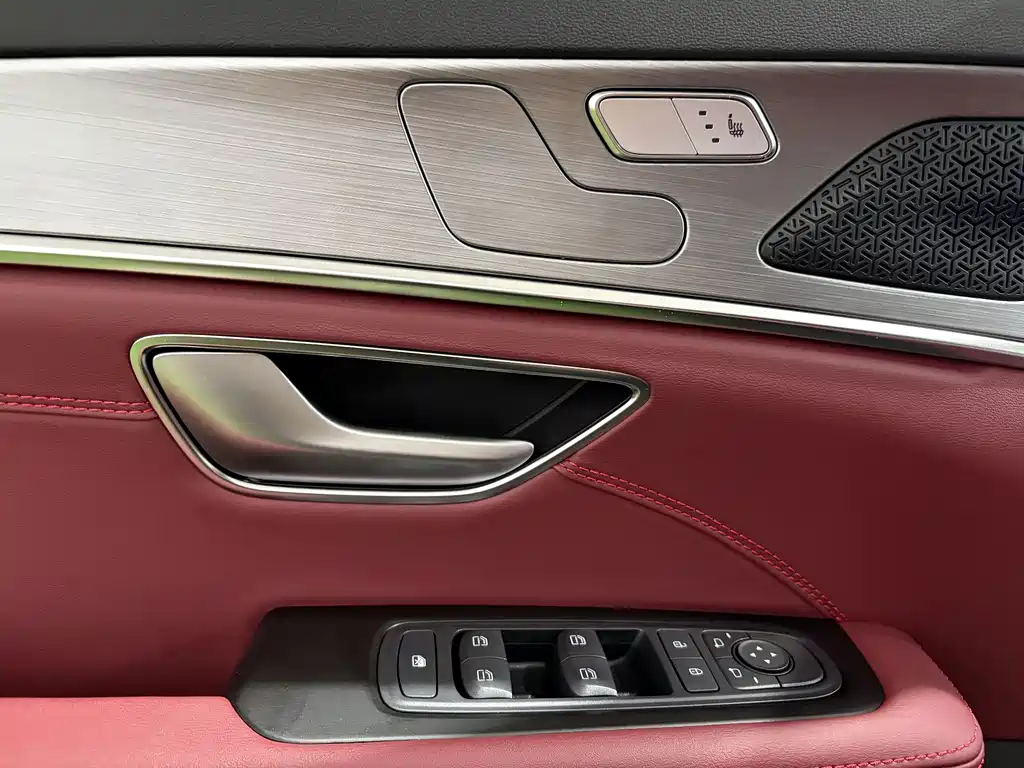 Jetour X70 PLUS 2024 — фото 13