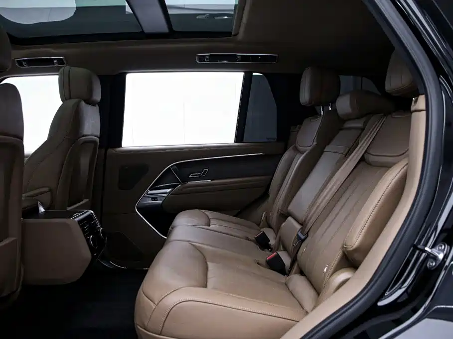 Land Rover Range Rover 2026 — фото 14
