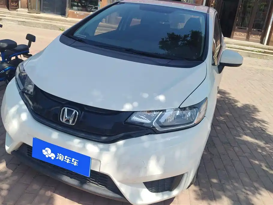 Honda Fit 2017 — фото 1