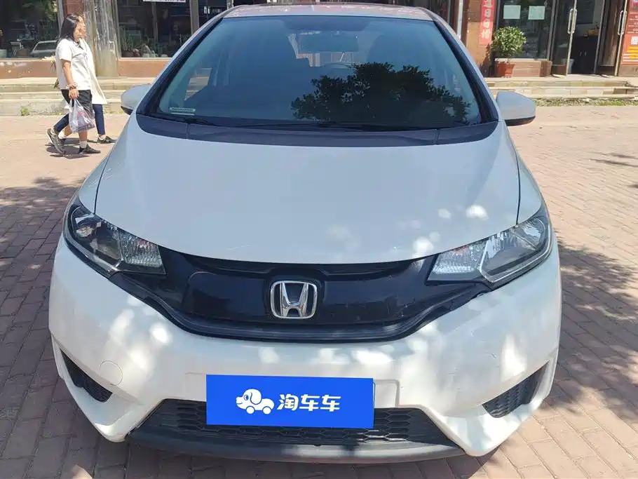 Honda Fit 2017 — фото 2