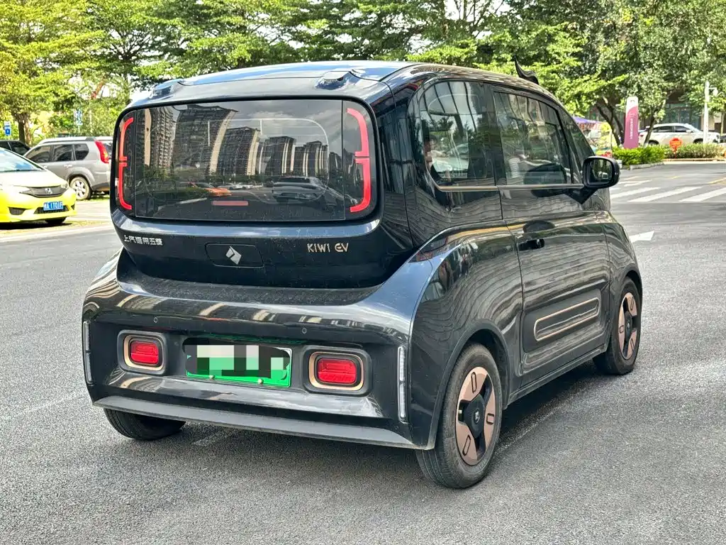 Baojun Kiwi EV 2021 — фото 8