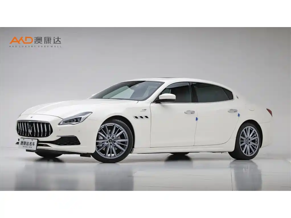 Maserati Quattroporte 2023 — фото 1