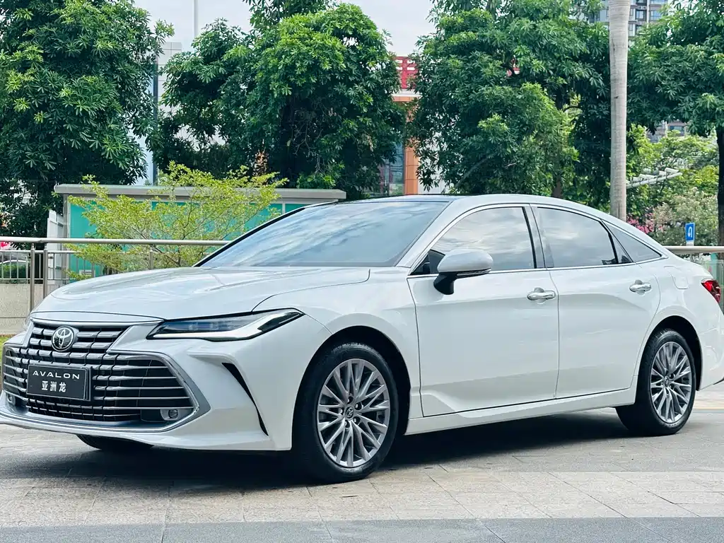 Toyota Avalon 2026 — фото 1