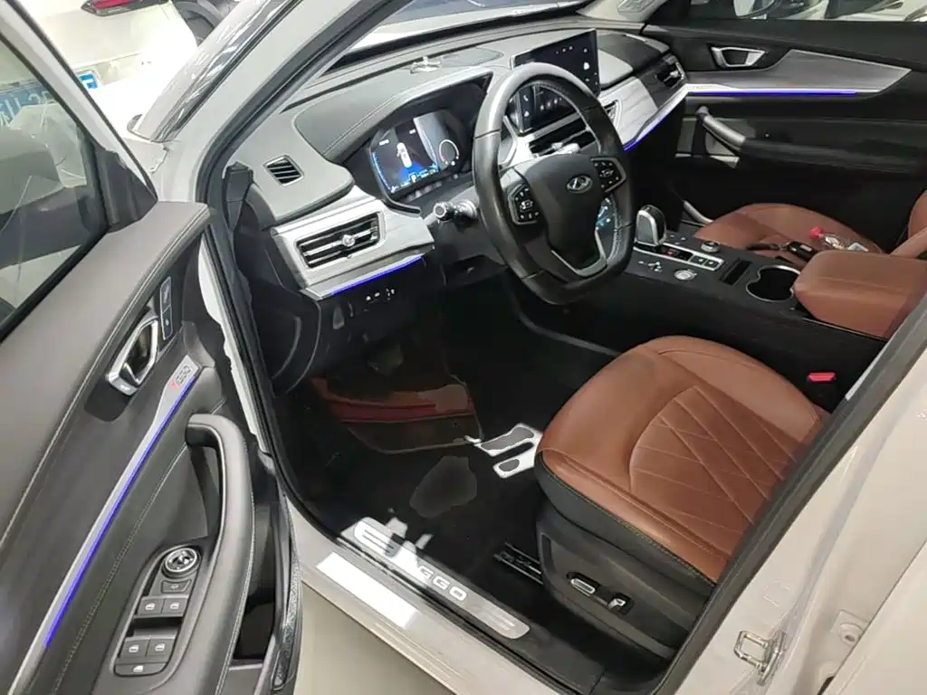 Chery Tiggo 8 2022 — фото 16