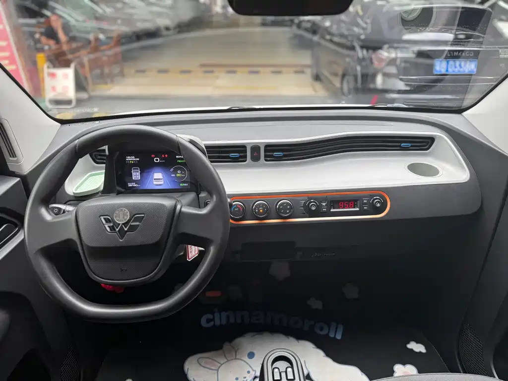 Wuling MINIEV 2023