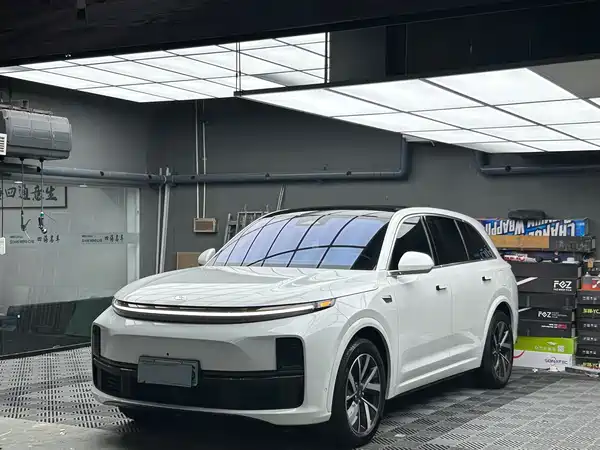 Li Auto L7 2023
