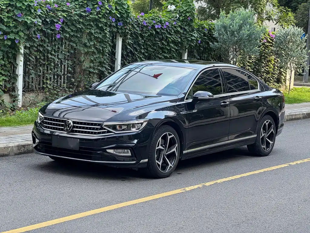 Volkswagen Magotan 2023