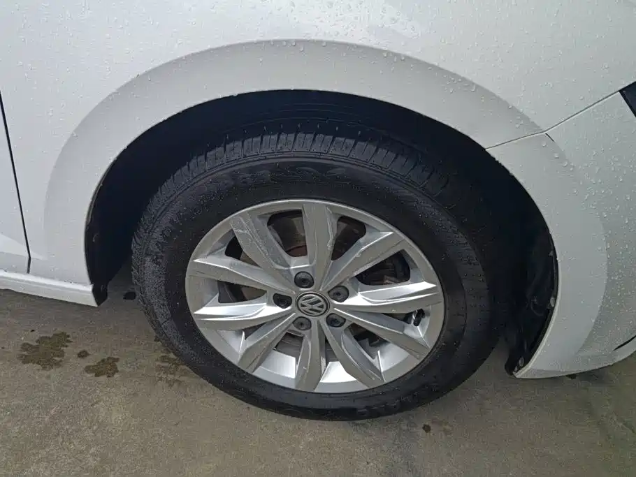 Volkswagen Polo 2021