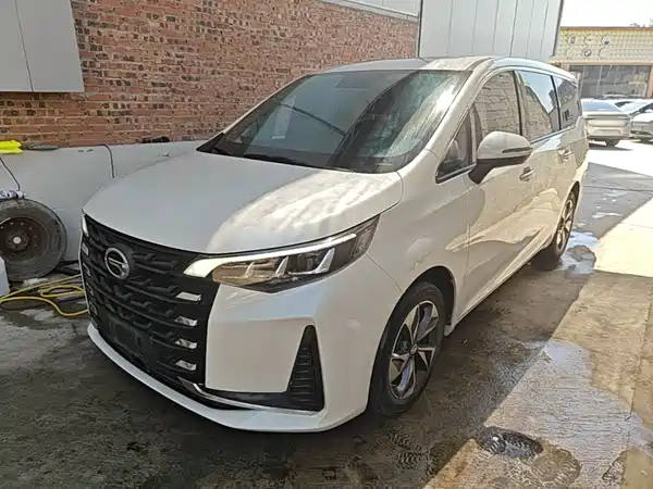 GAC Trumpchi M6 2022