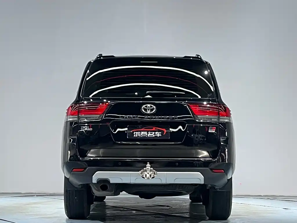 Toyota Land Cruiser 2023 — фото 26