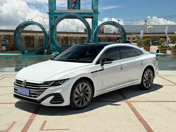 Volkswagen CC 2023