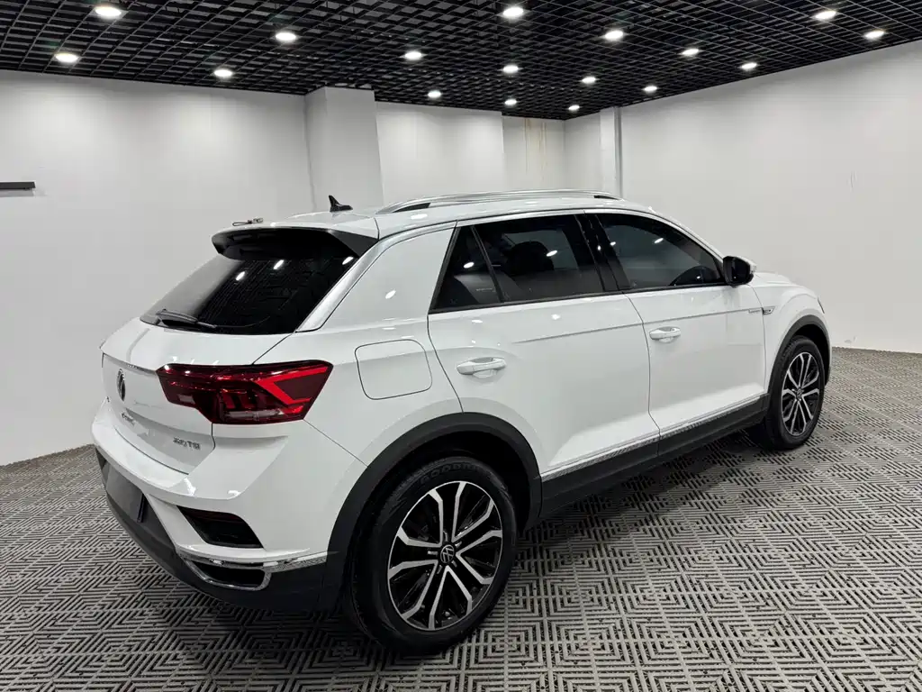 Volkswagen T-Roc 2022 — фото 7