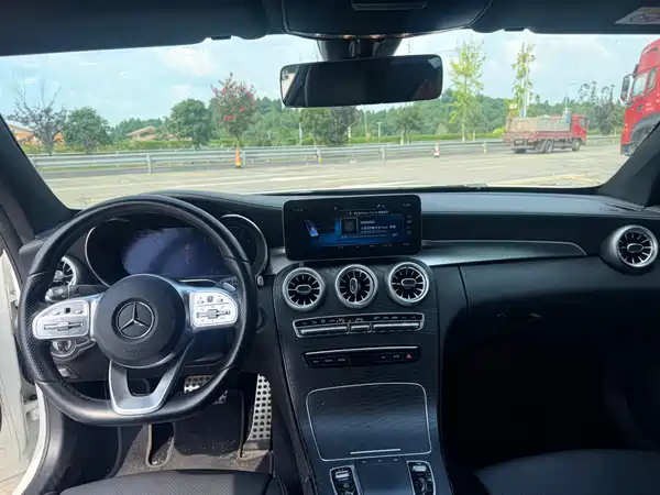 Mercedes-Benz C-Class 2021