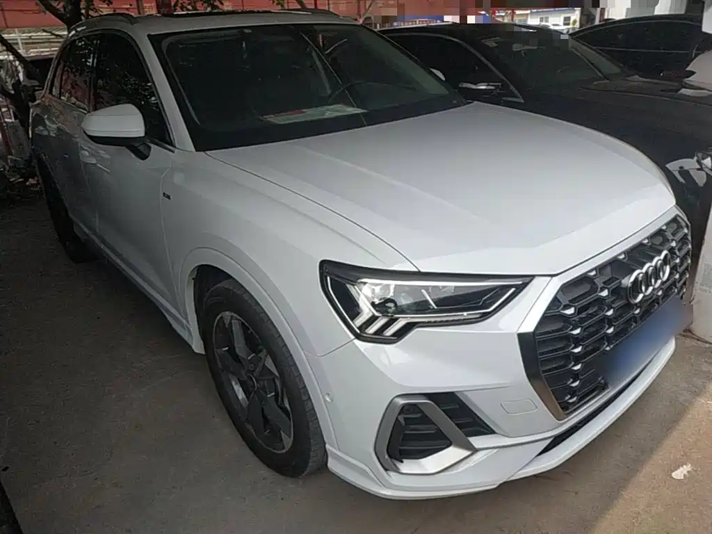 Audi Q3 2021