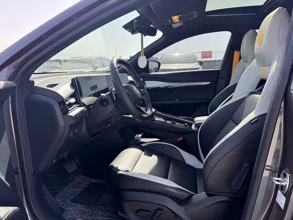 MG MG5 Scorpio 2022