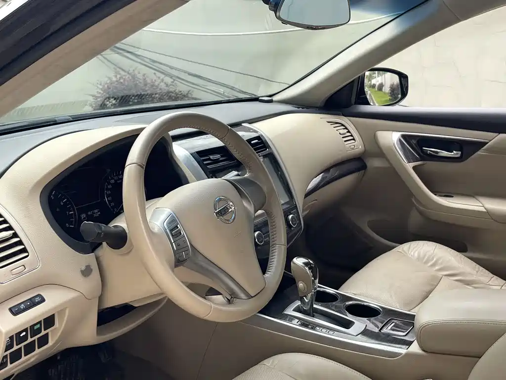 Nissan Teana 2015 — фото 11
