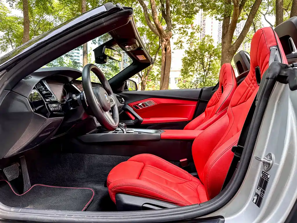 BMW Z4 2023 — фото 14