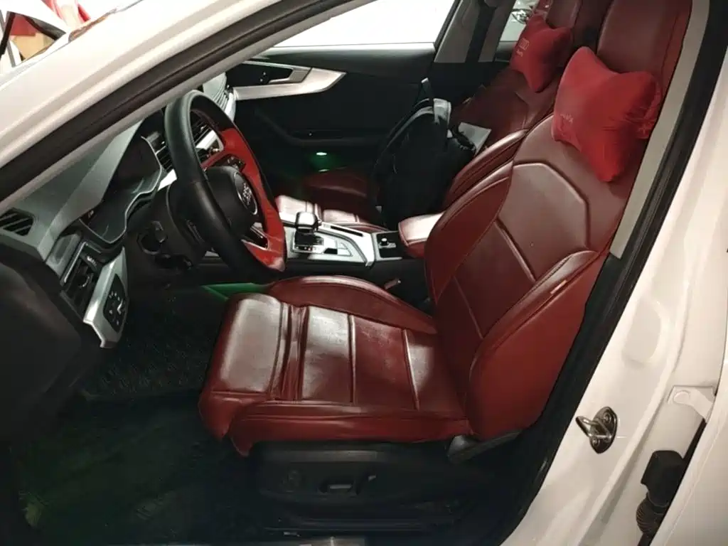 Audi A4L 2021 — фото 15