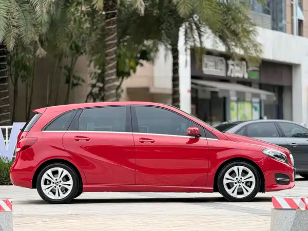 Mercedes-Benz B-Class 2017