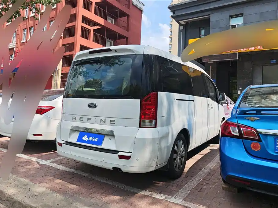 JAC Refine M5 2015